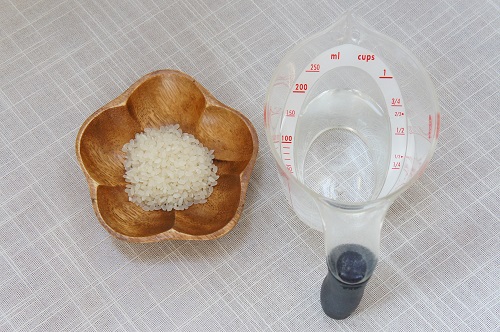 米がゆ（10倍がゆ）の材料の画像